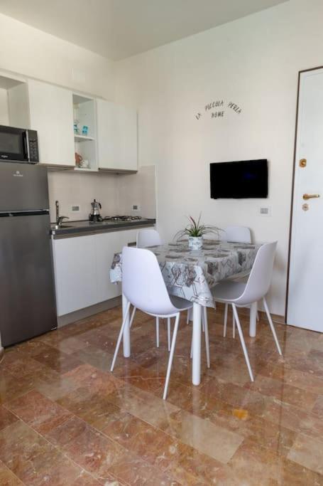 La Piccola Perla - One-Bedroom Apartment - 14