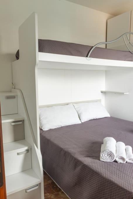 La Piccola Perla - One-Bedroom Apartment - 8