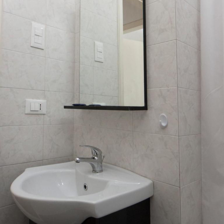 Maison Giulia with Free Parking - Appartamento con 1 Camera da Letto - 36
