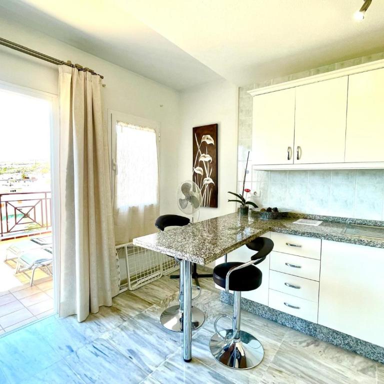Penthouse Sea View Dinastia in Los Cristianos - Apartamento de 1 dormitorio con vistas al mar - 26