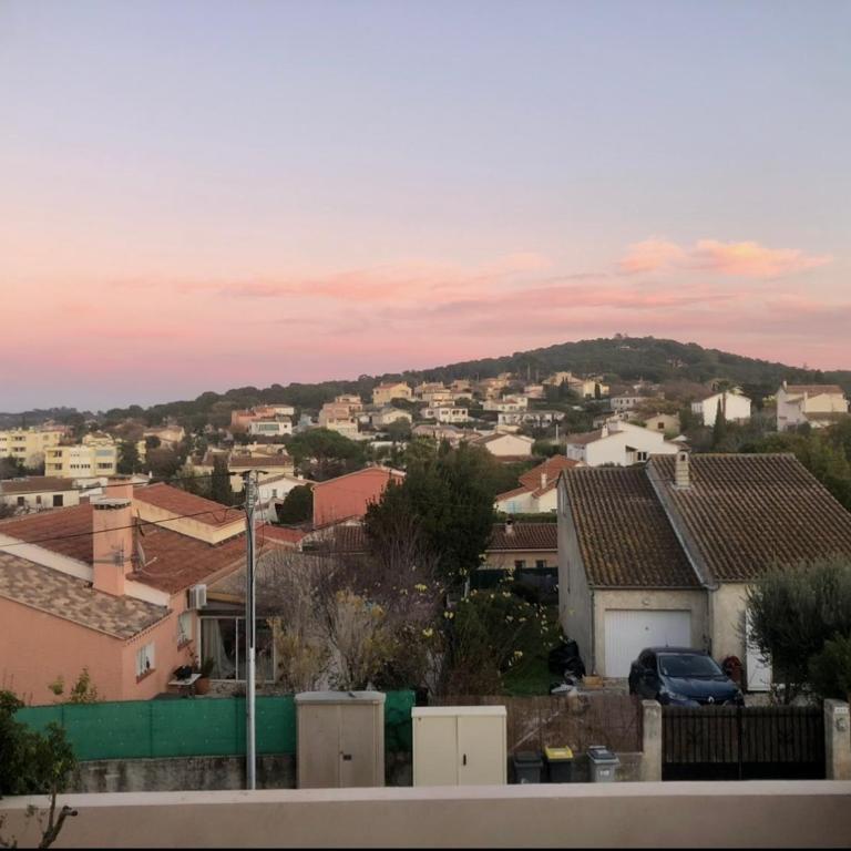 Charmant haut de villa Six-Fours-les-Plages - Appartamento con 1 Camera da Letto - 9