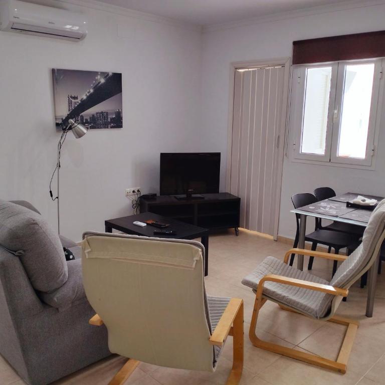 Apartamento Garcia Lorca 627,SOLO FAMILA y PAREJAS - Apartamento de 2 dormitorios - 3