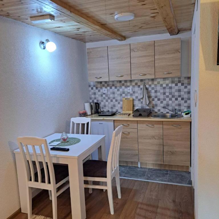 Mountain Life - Classic Apartment - 5