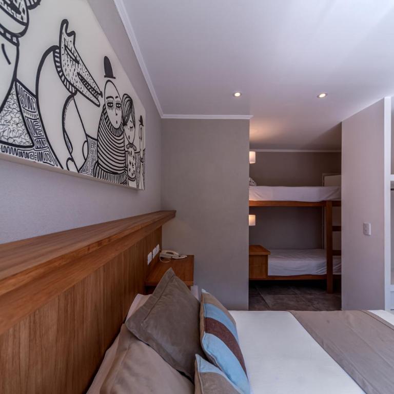 Romina Art Hotel - Habitación Cuádruple con balcón - 4