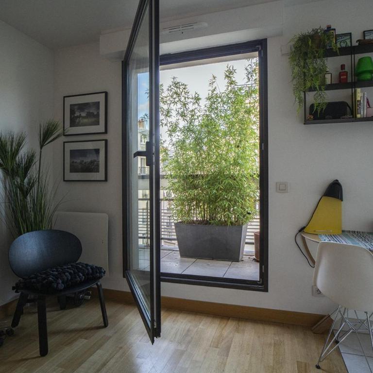 LUMINEUX 37m pour 2 avec BALCON à Paris! - Appartement - 4