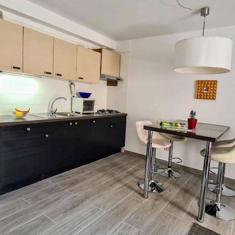 Ferienwohnung nahe Strand, Stadt und Yachthafen - frisch renoviert - Apartamento de 1 dormitorio - 7