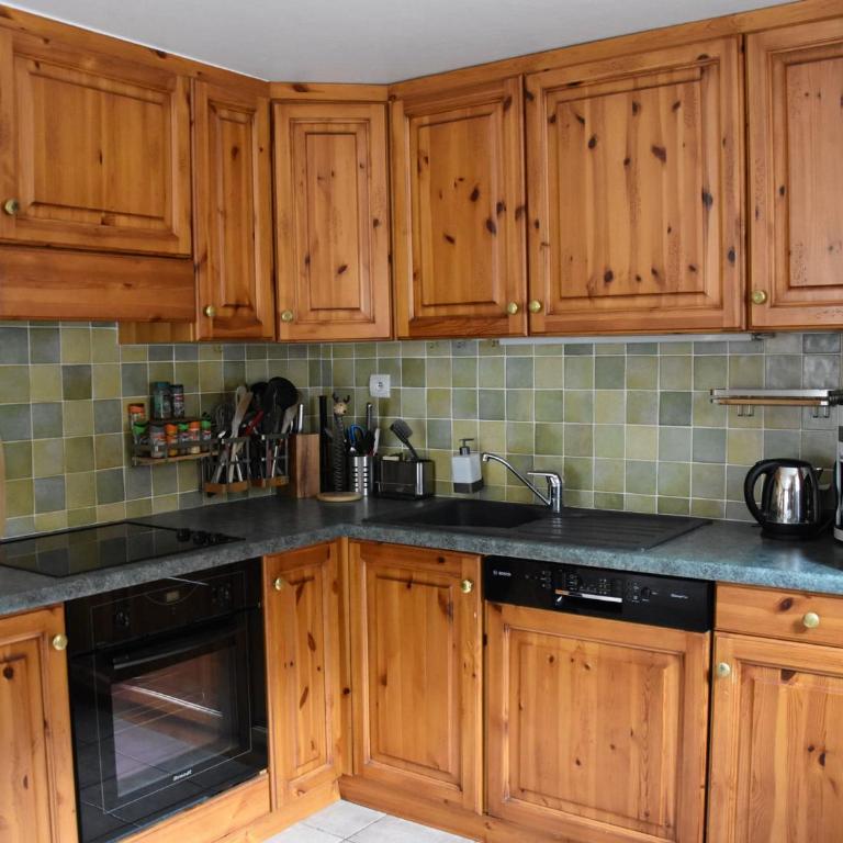 Appartement spacieux, 3 étoiles, max 8 pers, 2 terrasses - FR-1-464-54 - Apartment mit 3 Schlafzimmern - 14