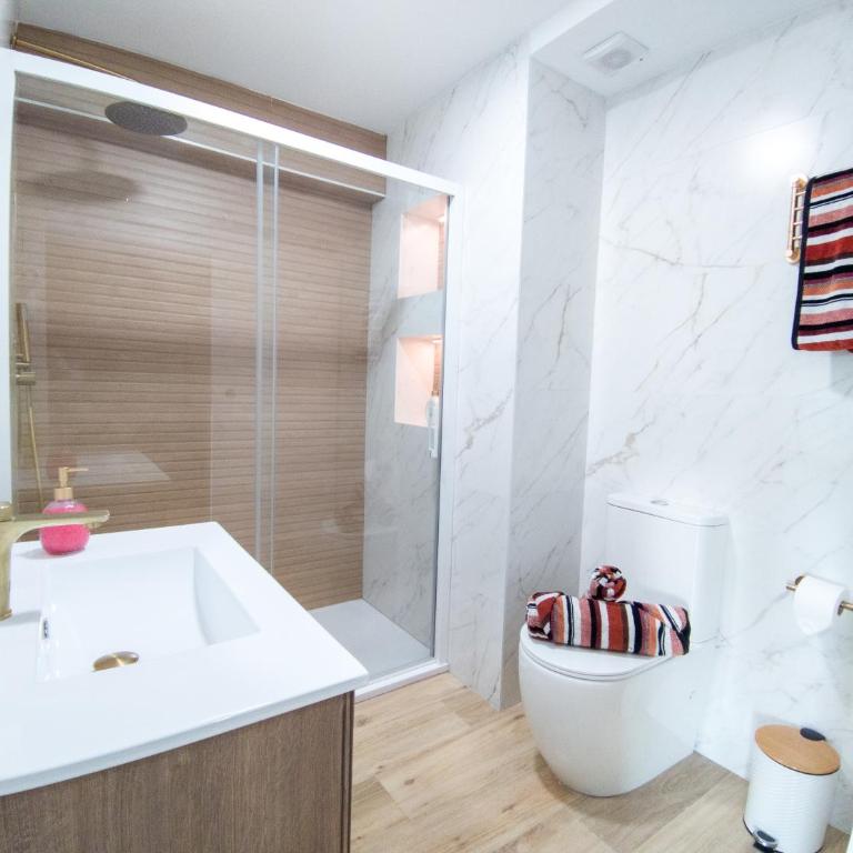 Hogar Digital Playa y Piscina en Urbanización Roquetas de Mar - One-Bedroom Apartment - 19