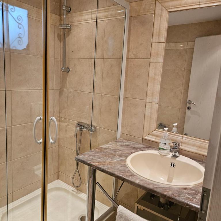 Villa Amela Dubrava - Apartman sa 2 Spavaće Sobe - 7