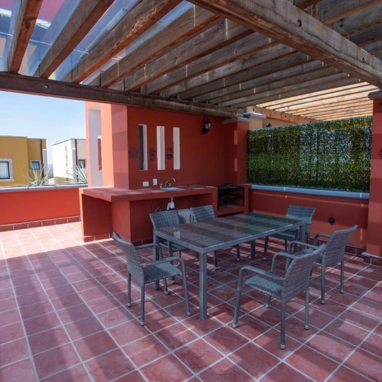 Departamento con Alberca, Jacuzzi, Spa y Padel - Apartment - 13