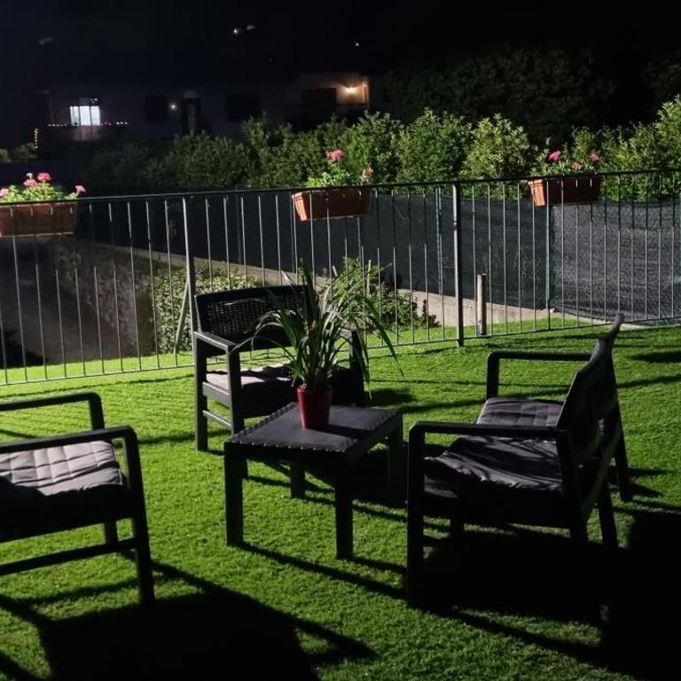 CASA SOLE - Appartamento con 1 Camera da Letto - 24
