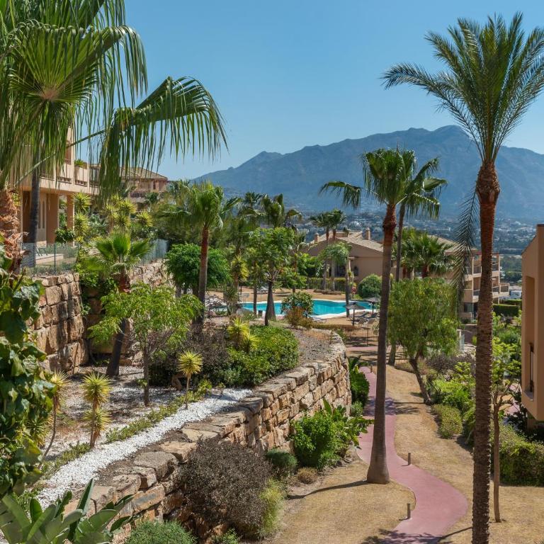 Beautiful Penthouse with Ethnic Interiors - Apartamento de 2 dormitorios - 26
