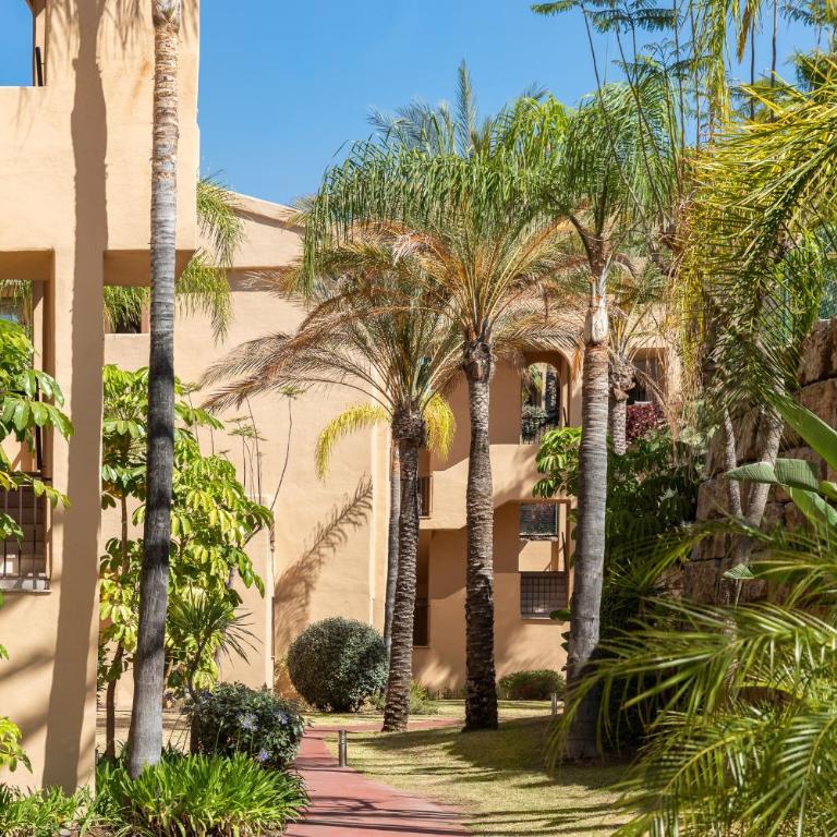 Beautiful Penthouse with Ethnic Interiors - Apartamento de 2 dormitorios - 29