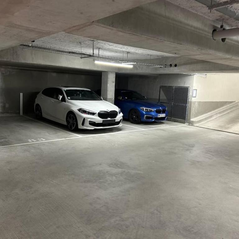 Cosy Apartment - Parking, Garden,10mn from Disneyland! - Two-Bedroom Apartment - 26