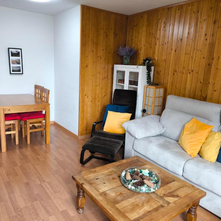 Apartamento Diezcapanas - Two-Bedroom Apartment - 3
