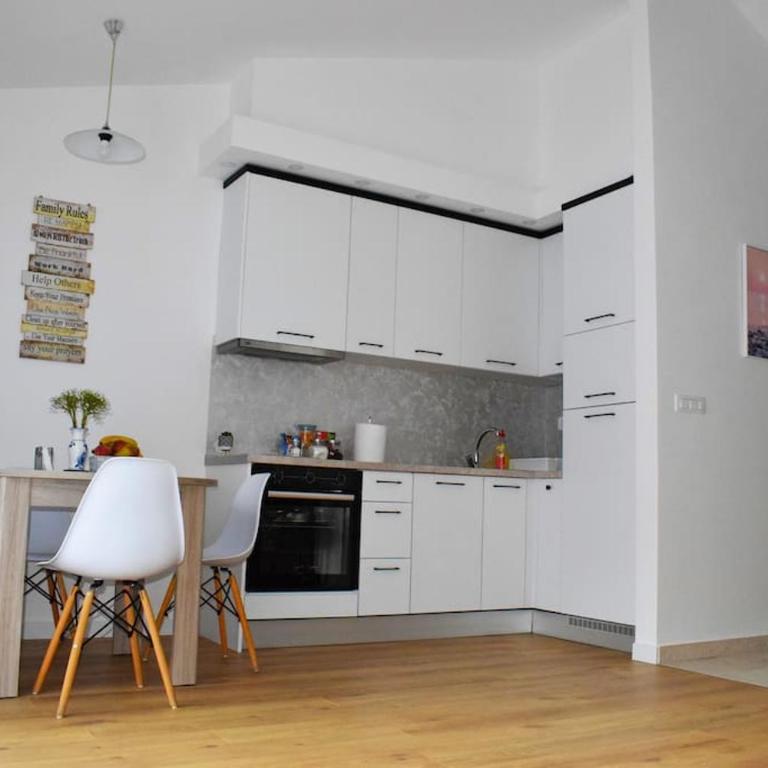 Apartment Krismil - One-Bedroom Apartment - 35
