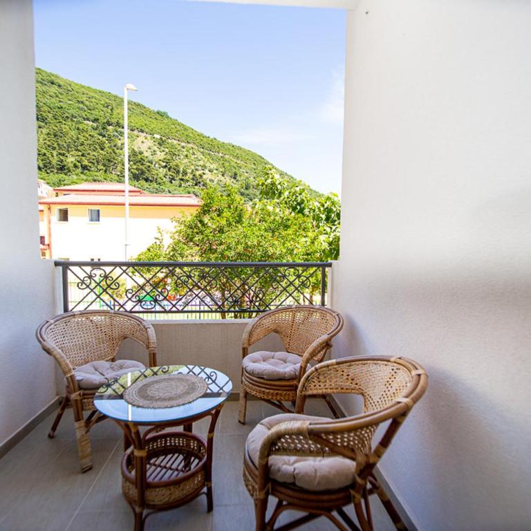 Newly refurnished apartment with large garden - Apartman sa 1 Spavaćom Sobom - 11