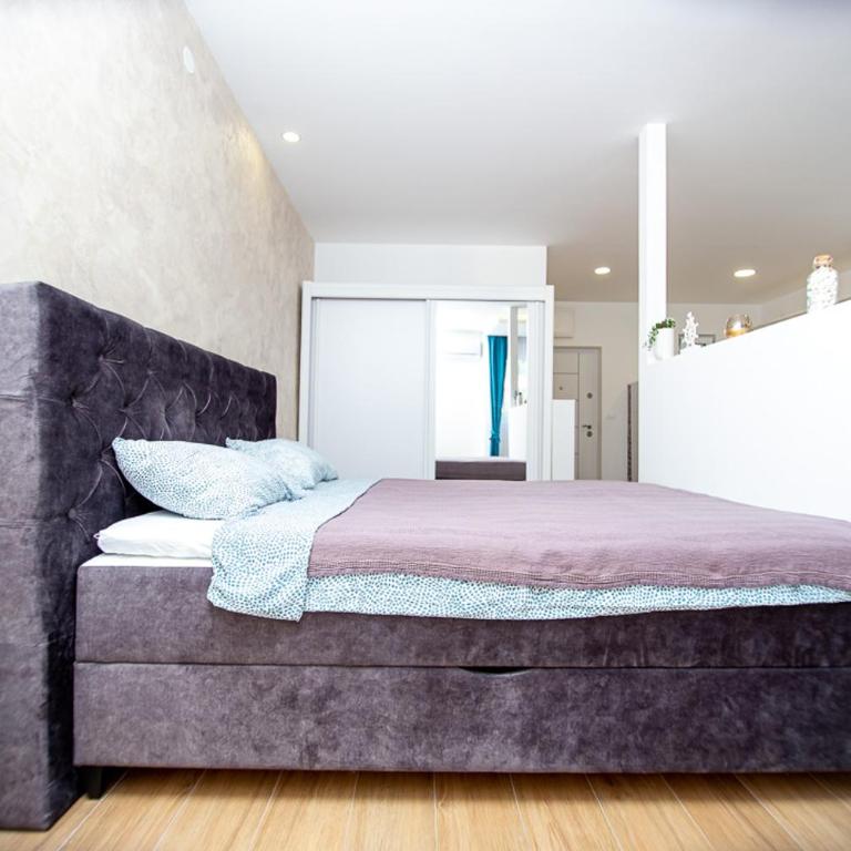 Newly refurnished apartment with large garden - Apartman sa 1 Spavaćom Sobom - 16