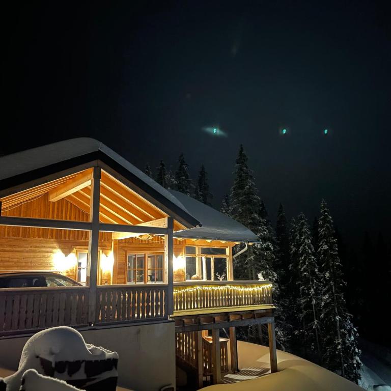 Sonnberg Chalet - Entspannung pur im Luxus Chalet mit Whirlpool-Sauna - Four-Bedroom House - 13