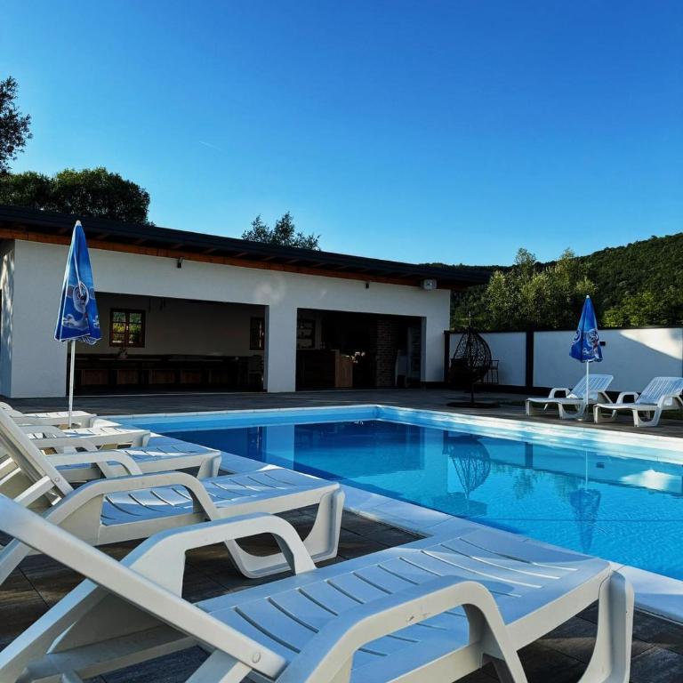 Rooms Comfor - Deluks Dvokrevetna Soba sa Bračnim Krevetom i Tušem - 5