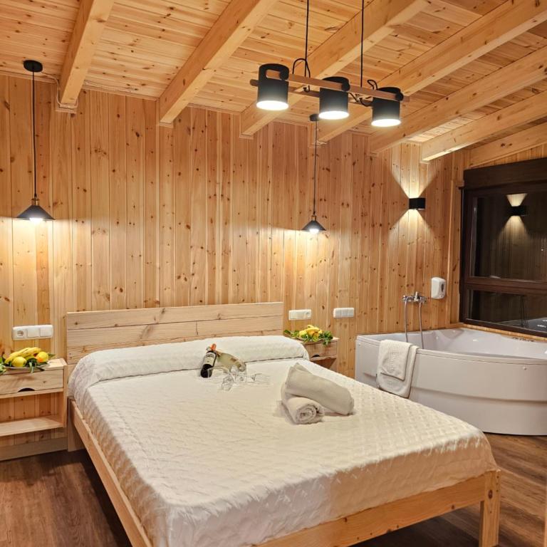 La Luna del sur B&B - Deluxe Suite with Spa Bath - 11