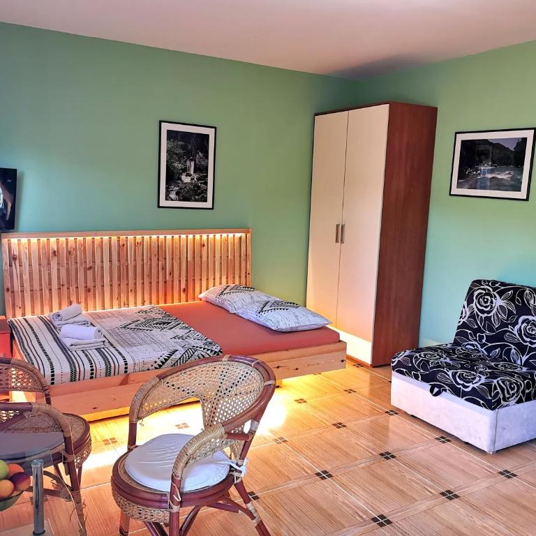 Durakovic Apartments - Studio with Mountain View - 6