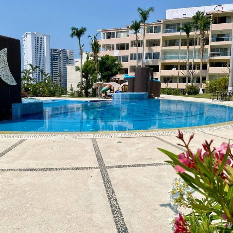 Espectacular departamento a pasos de costera - Apartamento de 3 dormitorios - 7