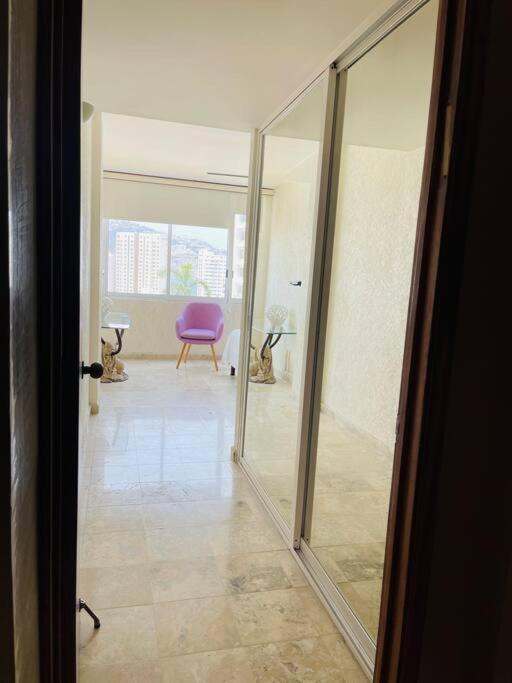 Espectacular departamento a pasos de costera - Apartamento de 3 dormitorios - 8