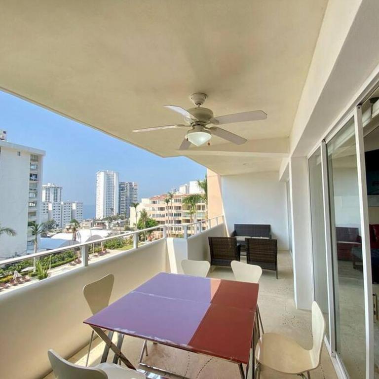Espectacular departamento a pasos de costera - Apartamento de 3 dormitorios - 21