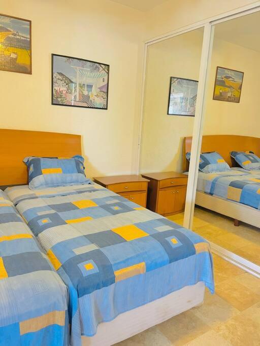 Espectacular departamento a pasos de costera - Apartamento de 3 dormitorios - 27