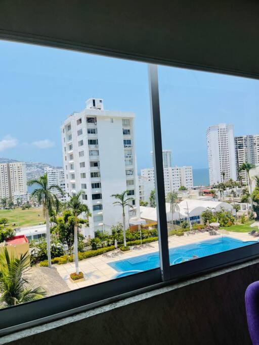 Espectacular departamento a pasos de costera - Apartamento de 3 dormitorios - 31
