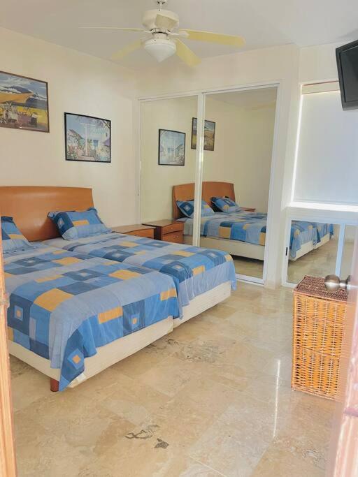Espectacular departamento a pasos de costera - Apartamento de 3 dormitorios - 34