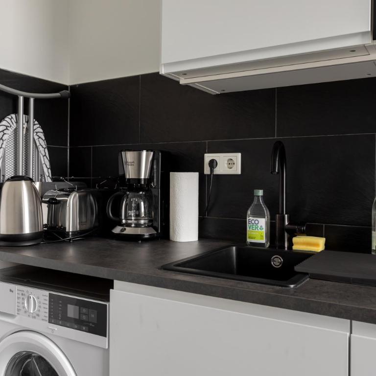 Global Living - Design Apartments I Terrace I Kitchen I Smart-TV I Parking space I München - Appartement 3 Chambres - 13