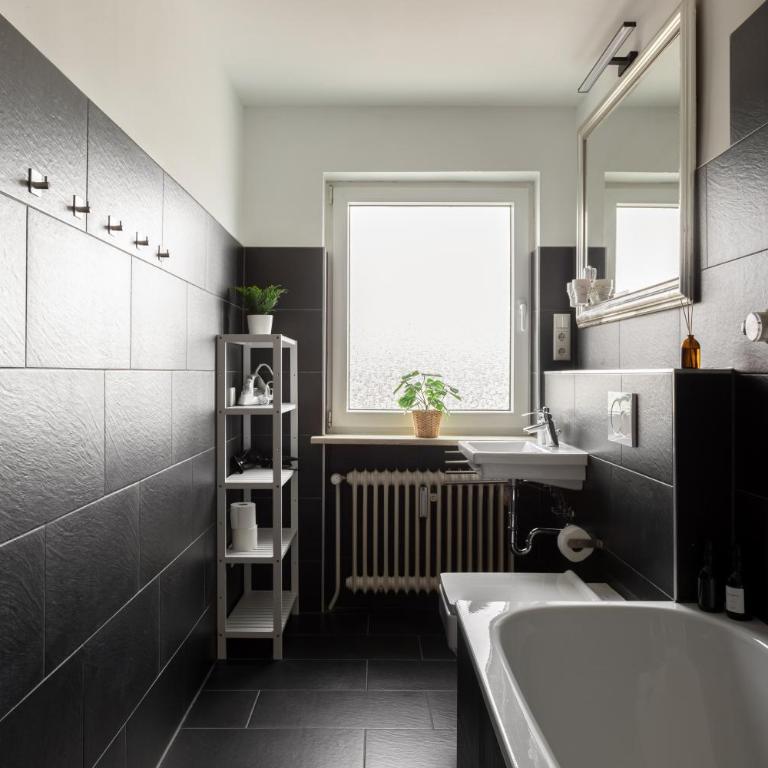 Global Living - Design Apartments I Terrace I Kitchen I Smart-TV I Parking space I München - Appartement 3 Chambres - 25