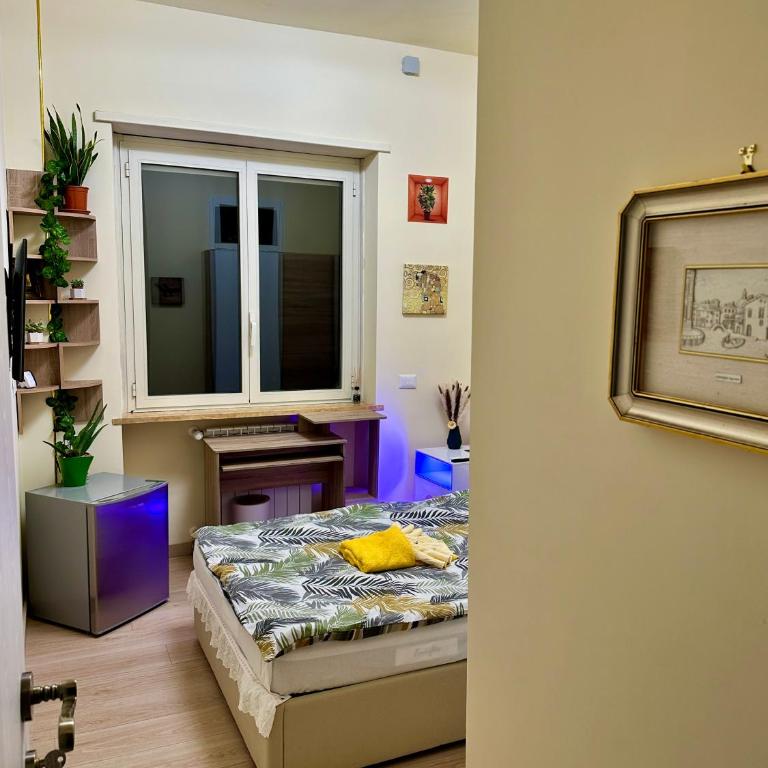 Sanpaolo Modern Aesthetic B&B - Single Room with Private External Bathroom - 10