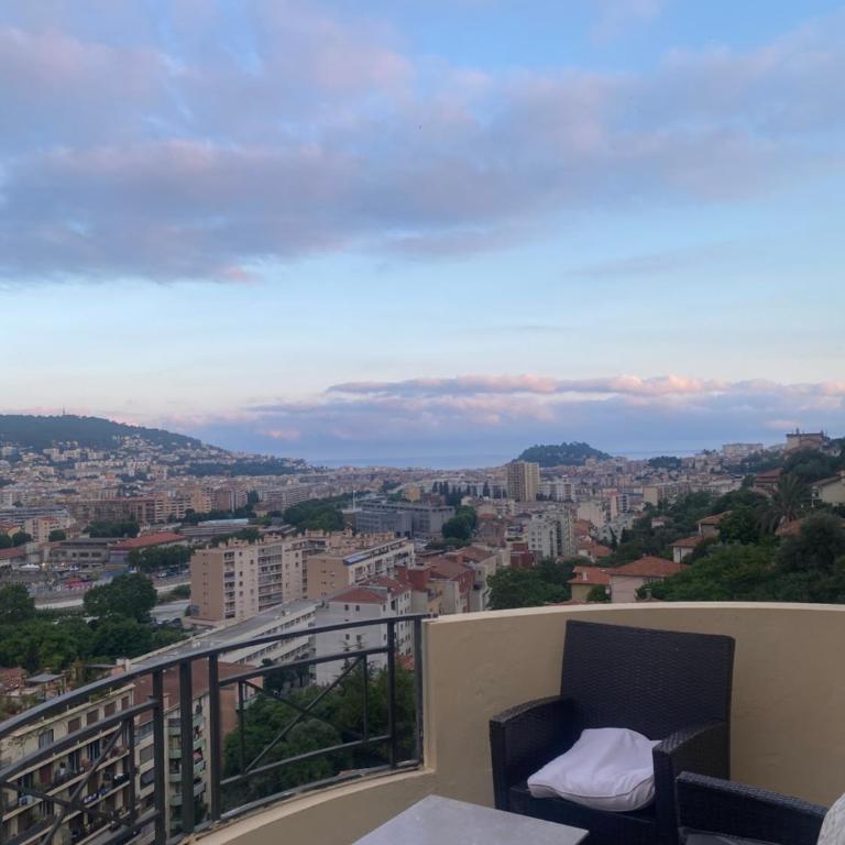 APPARTEMENT-NICE 01 VUE MER - PANORAMIQUE WIFI-Parking- climatisation - Appartement Supérieur - 22