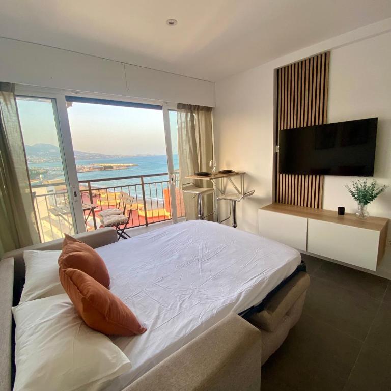 Moderno en primera línea de playa - One-Bedroom Apartment - 12
