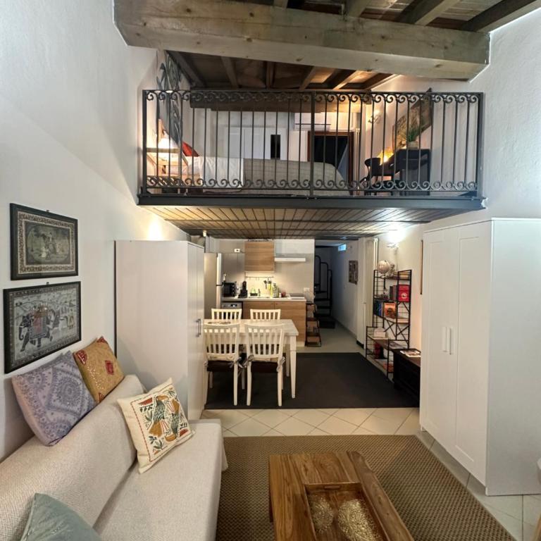 La Mansardina di San Leonardo - Appartamento con 1 Camera da Letto - 2
