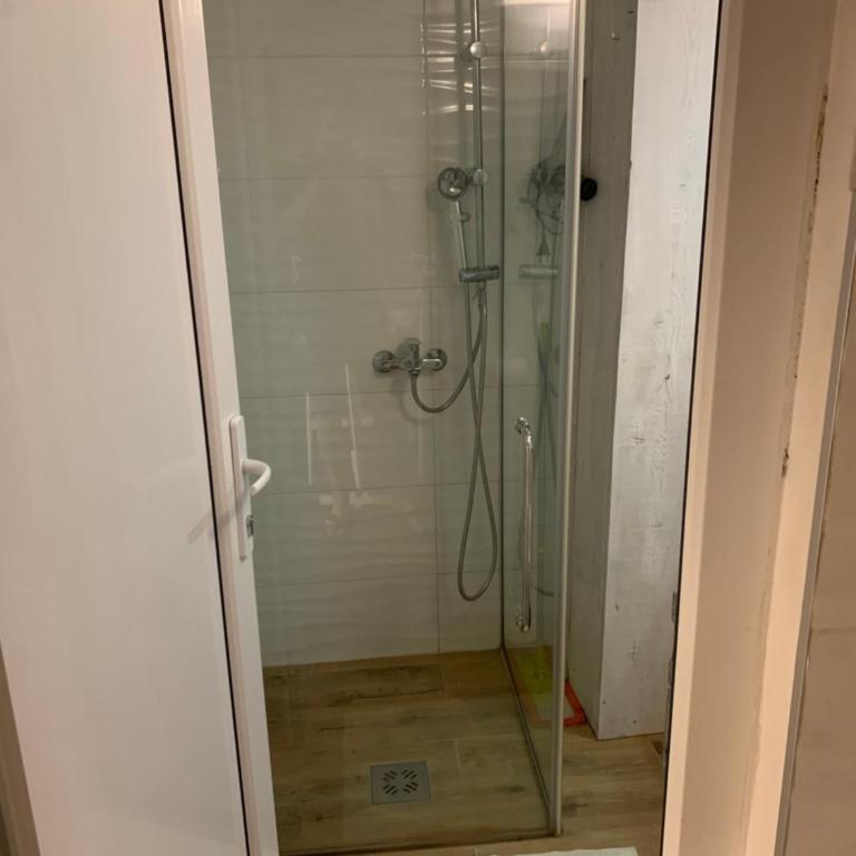Apartman Nina BANOVO BRDO - Studio - 4