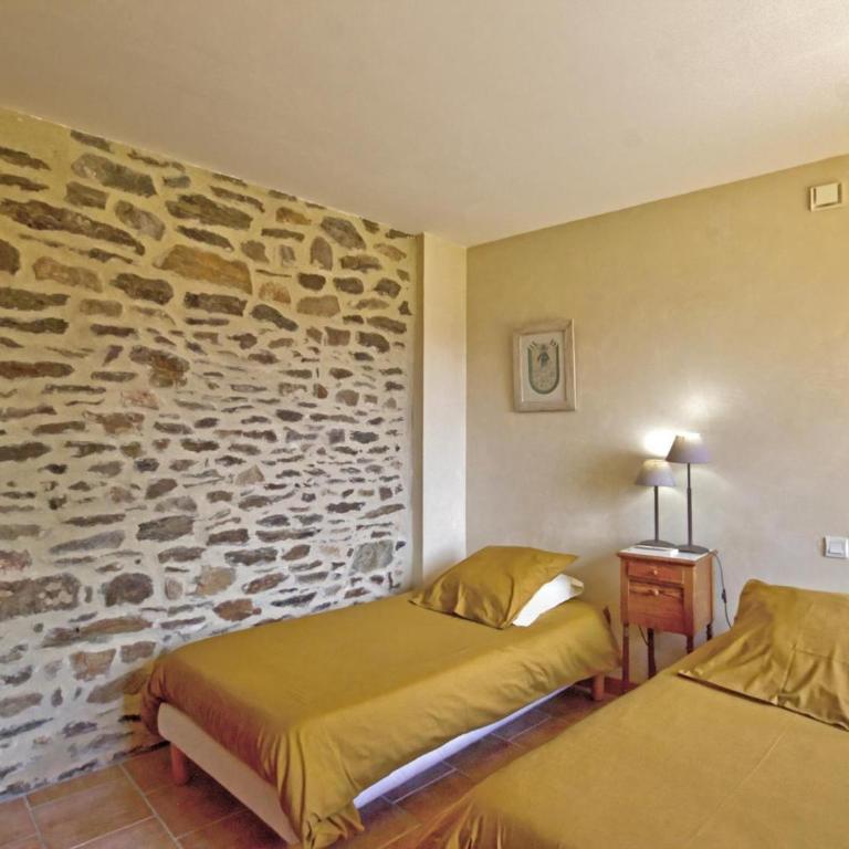 Gîte confortable avec vue imprenable près de Saint-Étienne - FR-1-496-38 - Maison de Vacances (4 Adultes) - 12