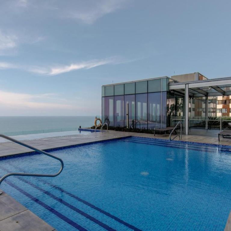Apartamentos en Edificio H2 Bocagrande Cerca al Mar - Apartamento de 2 dormitorios con balcón y vistas al mar - 19