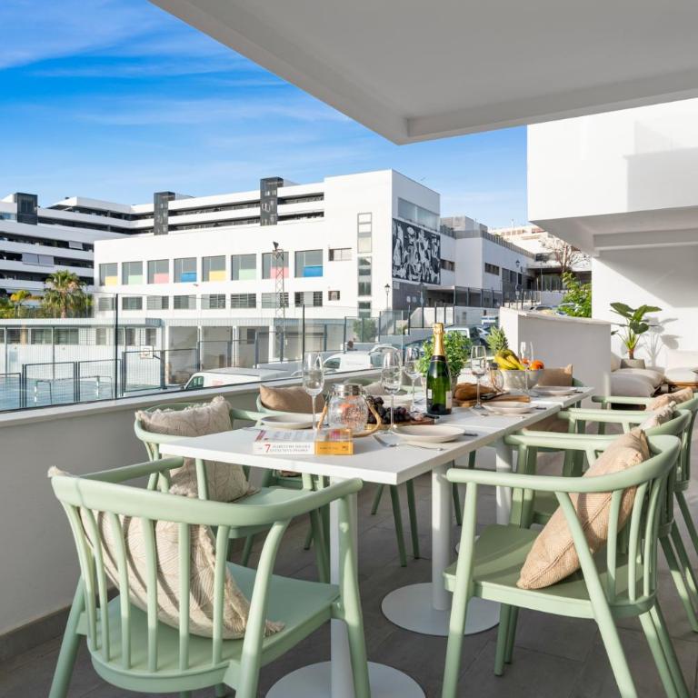 Modern 3-bedroom family apartment Estepona Centre - Three-Bedroom Apartment - 26