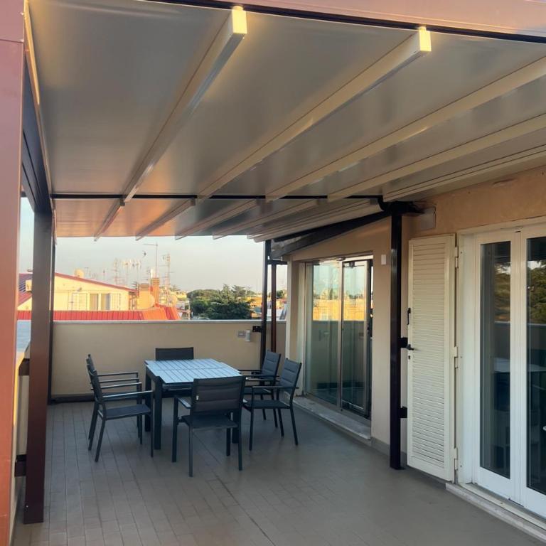 Angela attico a pochi minuti dal Gemelli e Stazione FL3 direzione San Pietro - Roma centro - Appartement avec Terrasse - 33