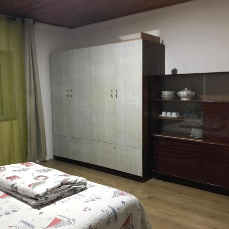 sun holiday house - One-Bedroom House - 6
