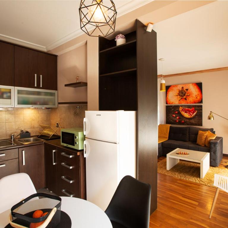 Goldy - One-Bedroom Apartment - 8