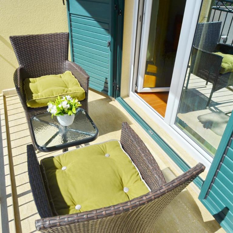 Discovery Point Apartments - One-Bedroom Apartment - 17