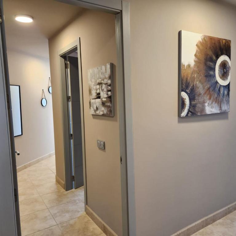 Ático esquinero con preciosas vistas al Valle del Este Golf con piscina comunitaria! - Apartamento de 3 dormitorios - 61
