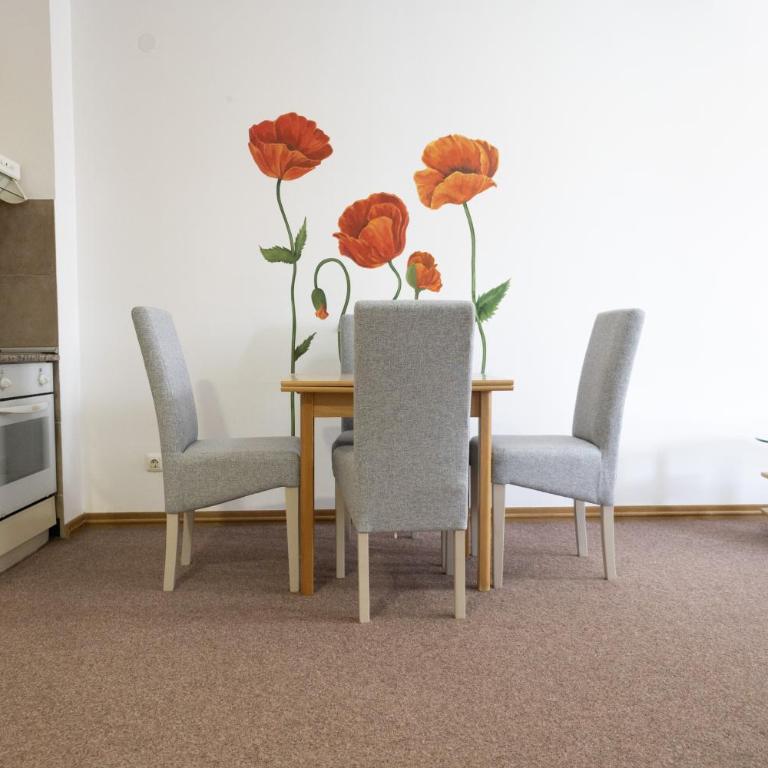 Status-M Apartments Irysh - One-Bedroom Apartment with Balcony and Sea View - 13