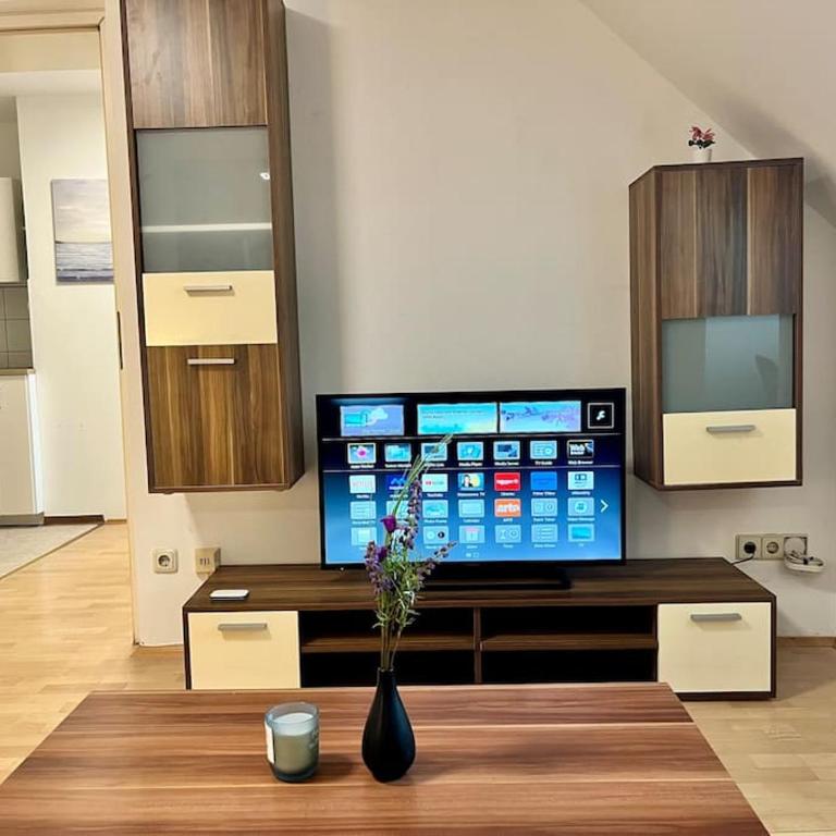 Panorama Schlossberg & Jacuzzi - Apartment mit 1 Schlafzimmer - 16