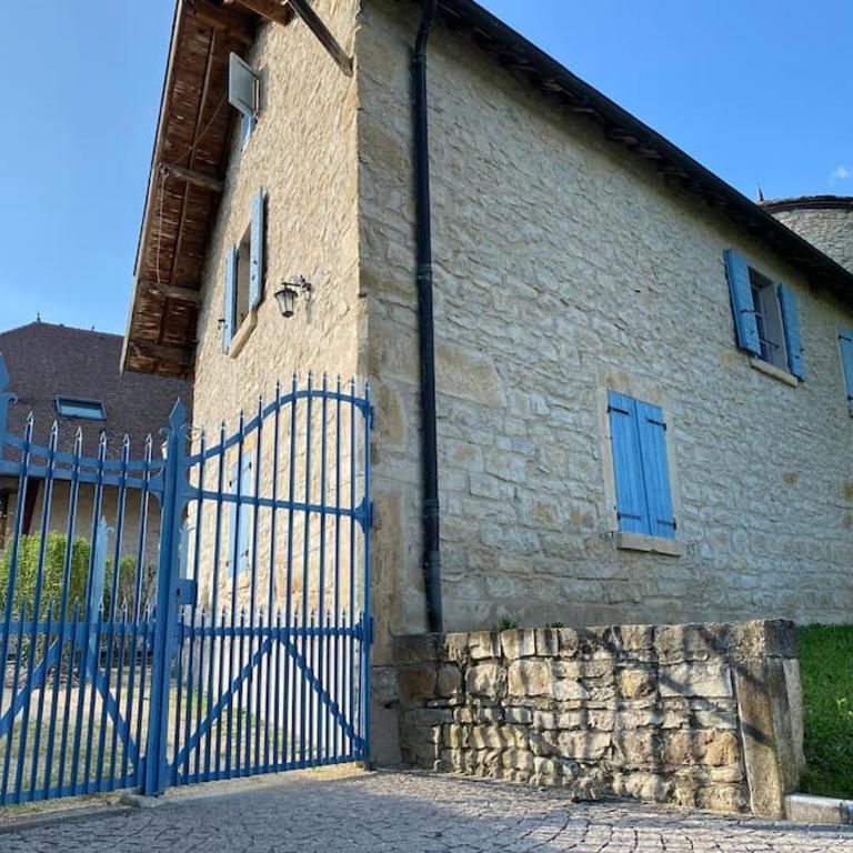 Château Frontonas gîte ferme - Maison 4 Chambres - 3